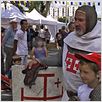 Mains Brunes sur la ville : photo
