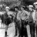 La Lance brisée : photo Earl Holliman, Edward Dmytryk, Hugh O'Brian, Richard Widmark, Robert Wagner