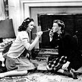 Uniformes et jupon court : photo Billy Wilder, Ginger Rogers