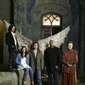 Fallen : photo Bryan Cranston, Fernanda Andrade, Hal Ozsan, Paul Wesley, Rick Worthy