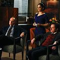 Photo Archie Panjabi, Michael J. Fox, Zach Grenier