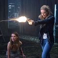 Photo Kathryn Newton, Leisha Hailey