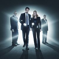 Photo David Duchovny, Gillian Anderson, Mitch Pileggi, William B. Davis