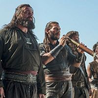 Photo Ray Stevenson, Zach McGowan