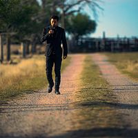 Photo Dominic Cooper