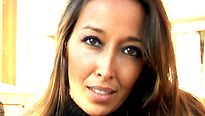 <strong>Saphia Azzeddine</strong> Interview : Mon père est femme de ménage