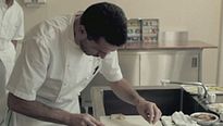 <strong>Entre Les Bras - La cuisine en héritage</strong> Extrait vidéo (2) VF