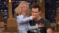 Jim Carrey joue les ventriloques