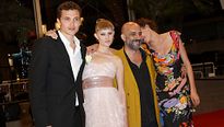 Cannes 2015 : Gaspar Noé inonde le tapis rouge de son "Love"