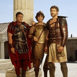 Empire : Photo Jonathan Cake, Santiago Cabrera, Vincent Regan