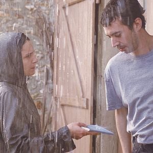 Une Preuve d'amour : Photo Anouk Grinberg, Eric Elmosnino