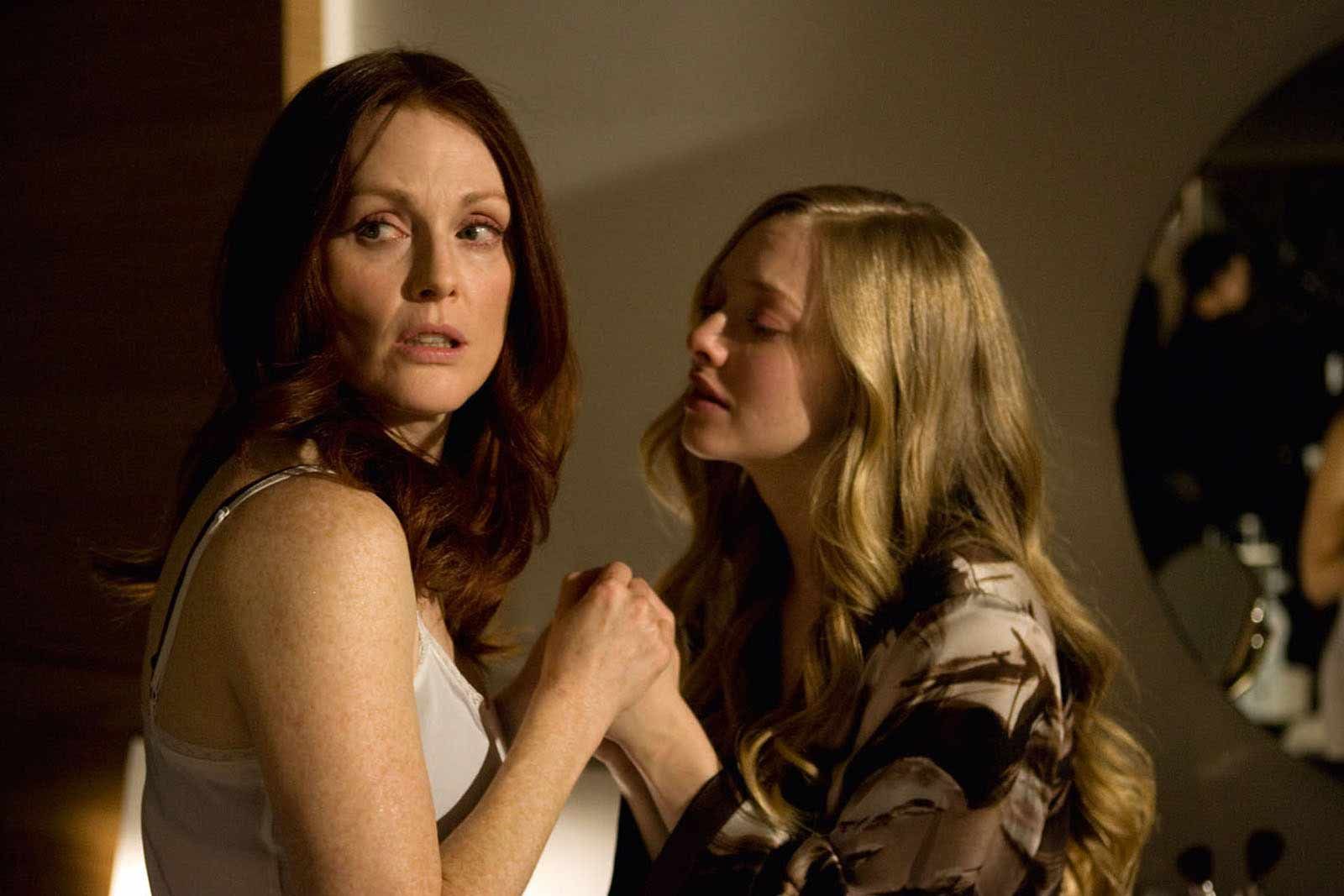 Julianne moore and amanda