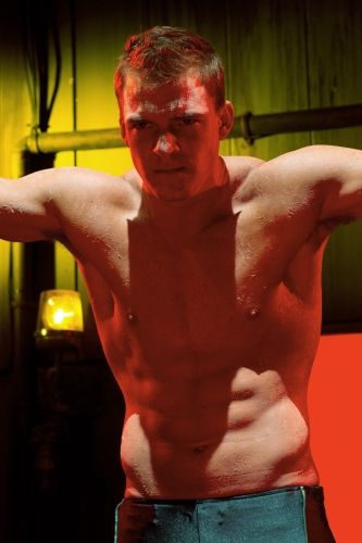 Alan Ritchson Films Et Programmes Tv Photo de Alan Ritchson - Smallville : Photo Alan Ritchson - AlloCiné