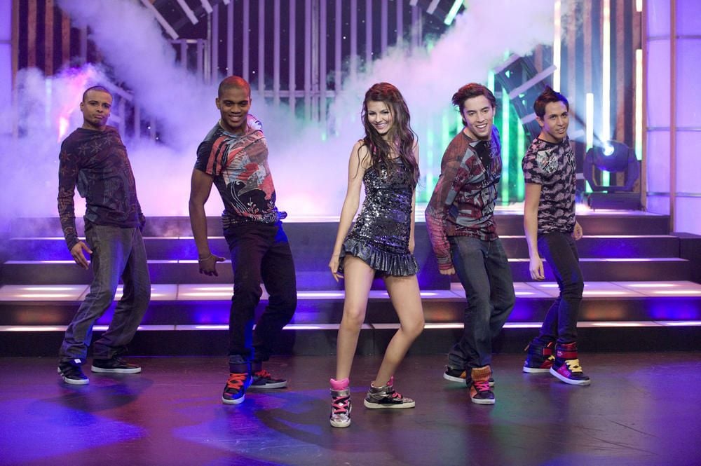Films Et Séries Tv Avec Victoria Justice Victorious : Photo Victoria Justice - 2 sur 28 - AlloCiné