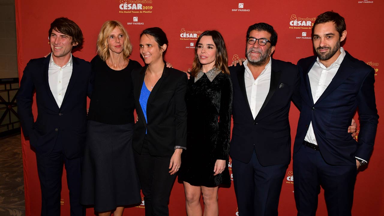 César 2019 : Alain Attal reçoit le prix du Producteur de l'année pour Le Grand Bain et Pupille