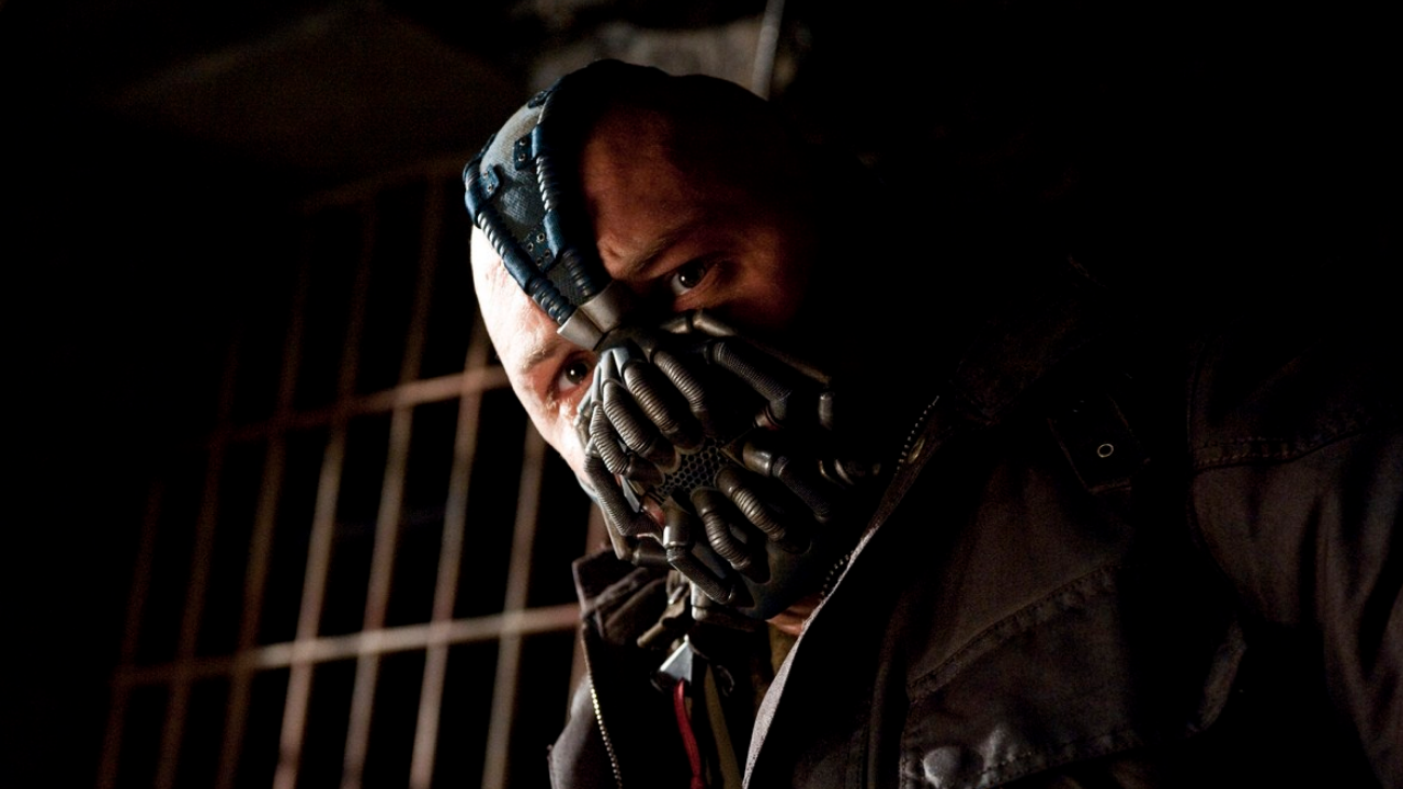 Batman : les masques de Bane s'arrachent aux Etats-Unis face au coronavirus