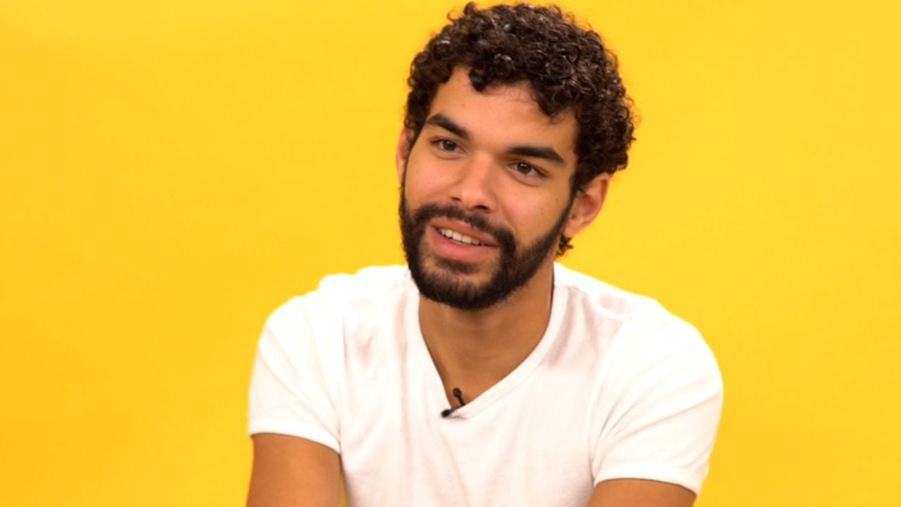 Sex Education sur Netflix : "J’adorerais jouer un méchant dans un James Bond" confie Sami Outalbali