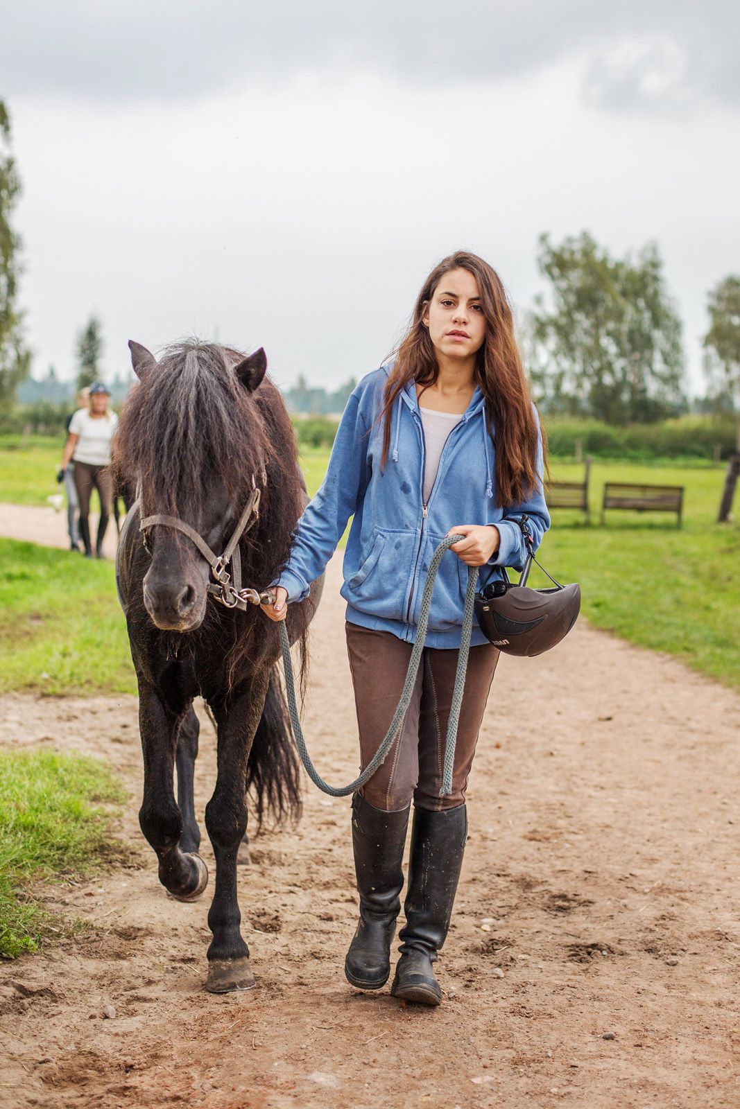 Films Et Séries Tv Avec Almila Bagriacik