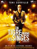 Photo : Un tigre parmi les singes Photo : Un tigre parmi les singes