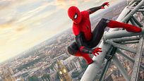 Affiches Spider-Man Far From Home : l'homme-araignée tisse sa toile à Venise, Londres et Berlin Affiches Spider-Man Far From Home : l'homme-araignée tisse sa toile à Venise, Londres et Berlin