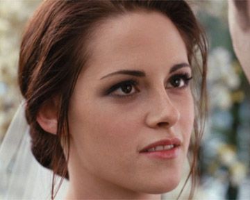 <strong>Twilight - Chapitre 4 : Révélation 1ère partie</strong> Bande-annonce VO