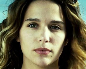 <strong>Annalisa</strong> Bande-annonce VO