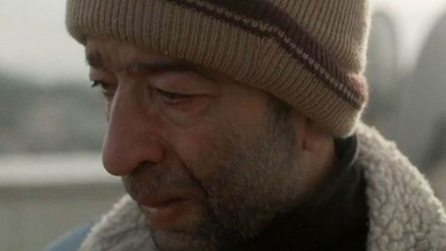 <strong>Fièvres</strong> Bande-annonce VF