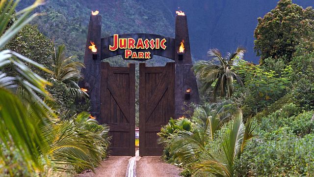 Fanzone N°303 - Jurassic Park vous ouvre ses portes...