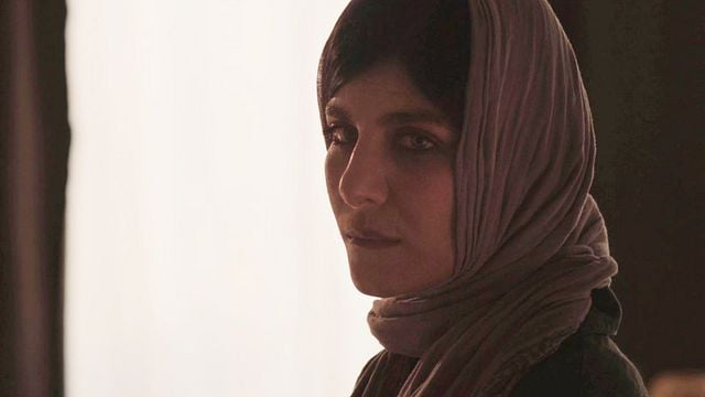<strong>Red Rose</strong> Bande-annonce VO