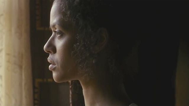 <strong>Belle</strong> Bande-annonce VO
