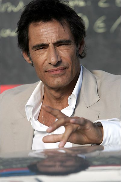 Camping : Photo Fabien Onteniente, Gérard Lanvin