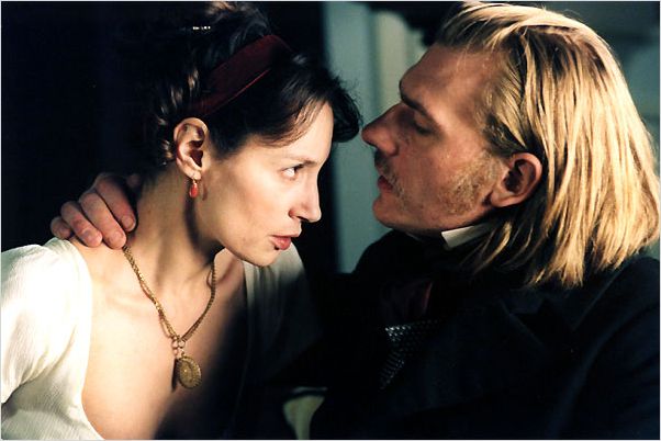 jeanne balibar taille photo de guillaume depardieu dans le film ne touchez pas jeanne balibar taille photo de guillaume depardieu dans le film ne touchez pas