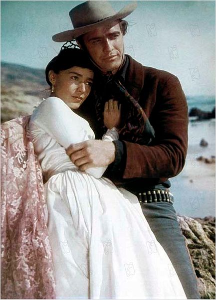 La Vengeance aux deux visages : Photo Marlon Brando, Pina Pellicer