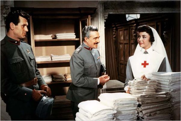 L'Adieu aux armes : Photo Charles Vidor, Jennifer Jones, Rock Hudson