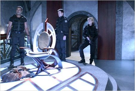Stargate SG-1 : photo Amanda Tapping, Ben Browder, Christopher Judge