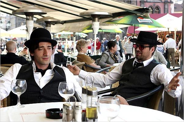 Une arnaque presque parfaite : Photo Adrien Brody, Mark Ruffalo, Rian Johnson