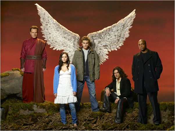 Fallen : photo Bryan Cranston, Fernanda Andrade, Hal Ozsan, Paul Wesley, Rick Worthy