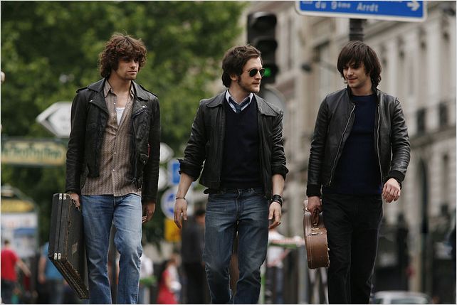 Bus Palladium : photo Abraham Belaga, Arthur Dupont, Christopher Thompson, Marc-André Grondin