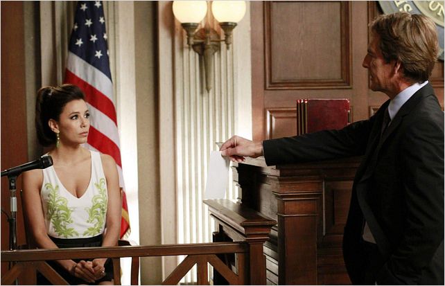 Desperate Housewives : photo Eva Longoria, Scott Bakula