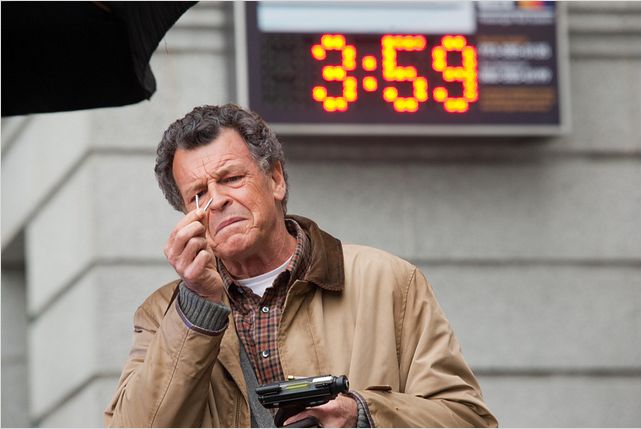 Fringe : Photo John Noble