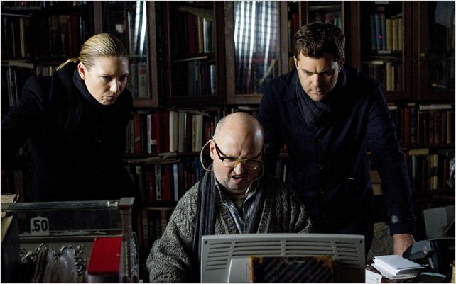 Fringe : photo Anna Torv, Joshua Jackson