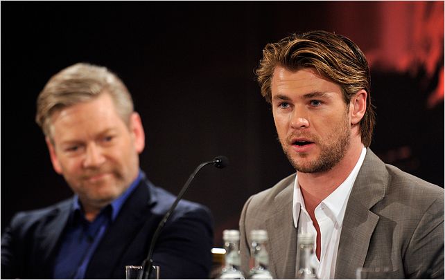 Thor : photo Chris Hemsworth, Kenneth Branagh