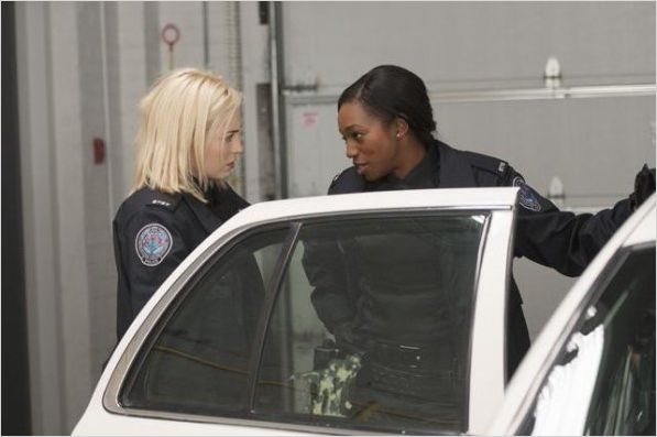 Rookie Blue : photo Charlotte Sullivan, Enuka Okuma