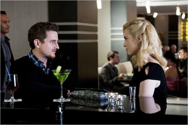 Rookie Blue : photo Charlotte Sullivan, Elias Toufexis