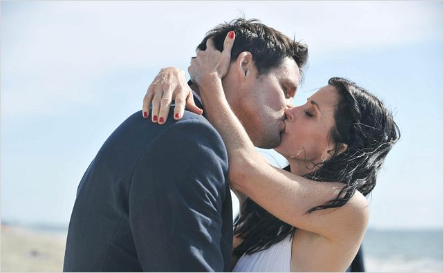 Cougar Town : photo Courteney Cox, Josh Hopkins