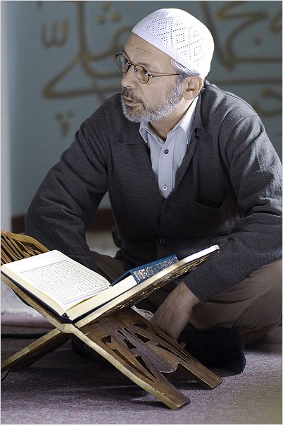 Shahada : photo Burhan Qurbani, Vedat Erincin