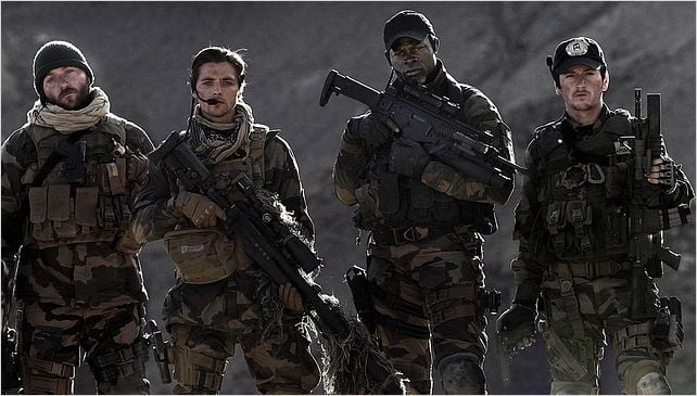 Forces spéciales : Photo Benoît Magimel, Denis Ménochet, Djimon Hounsou, Raphaël Personnaz, Stephane Rybojad