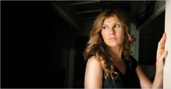 American Horror Story : photo Connie Britton