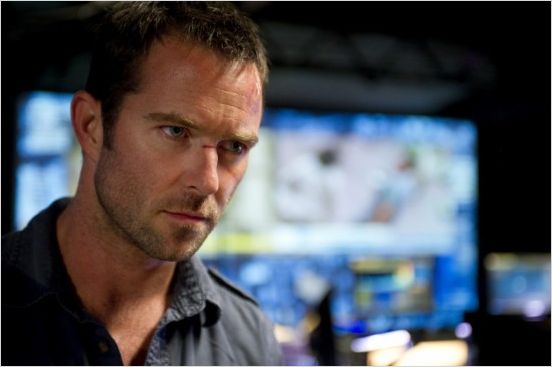 Photo Sullivan Stapleton