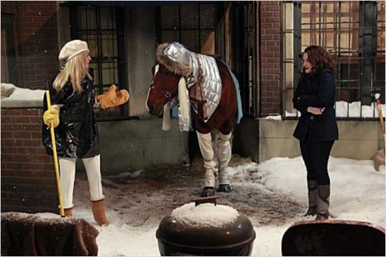2 Broke Girls : photo Beth Behrs, Kat Dennings